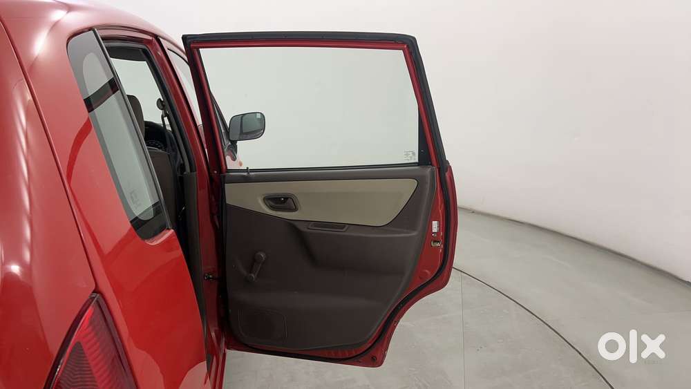 Maruti Suzuki Estilo Lxi Bs-iv, 2012, Petrol