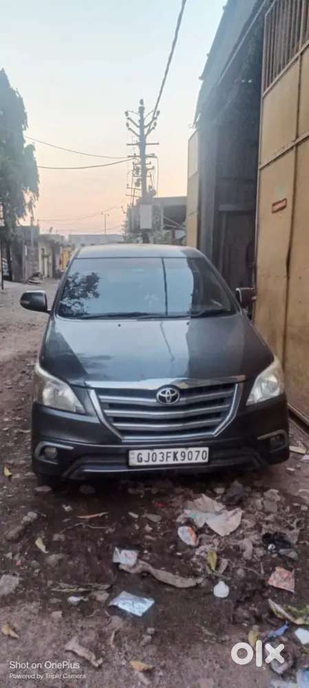 Toyota Innova Diesel 2013 Z Model