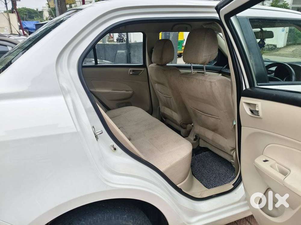 Maruti Suzuki Swift Dzire Vxi Optional, 2016, Petrol