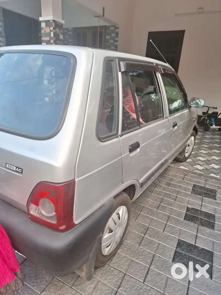 Maruti Suzuki 800 Ac 2010