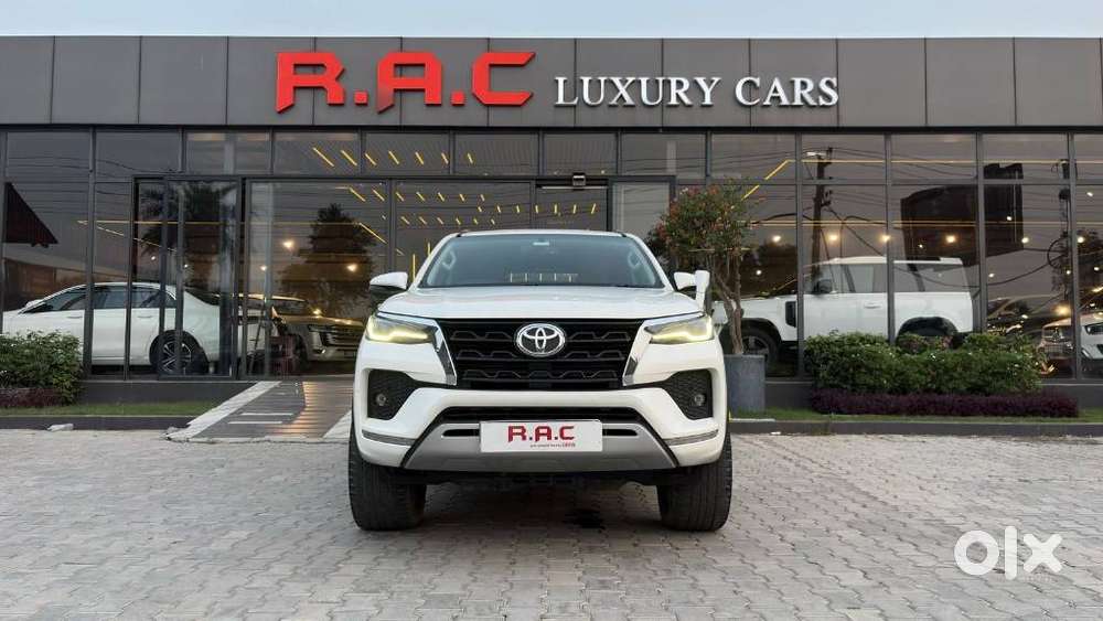 Toyota Fortuner 4x2 At 2.8 Diesel, 2021, Diesel