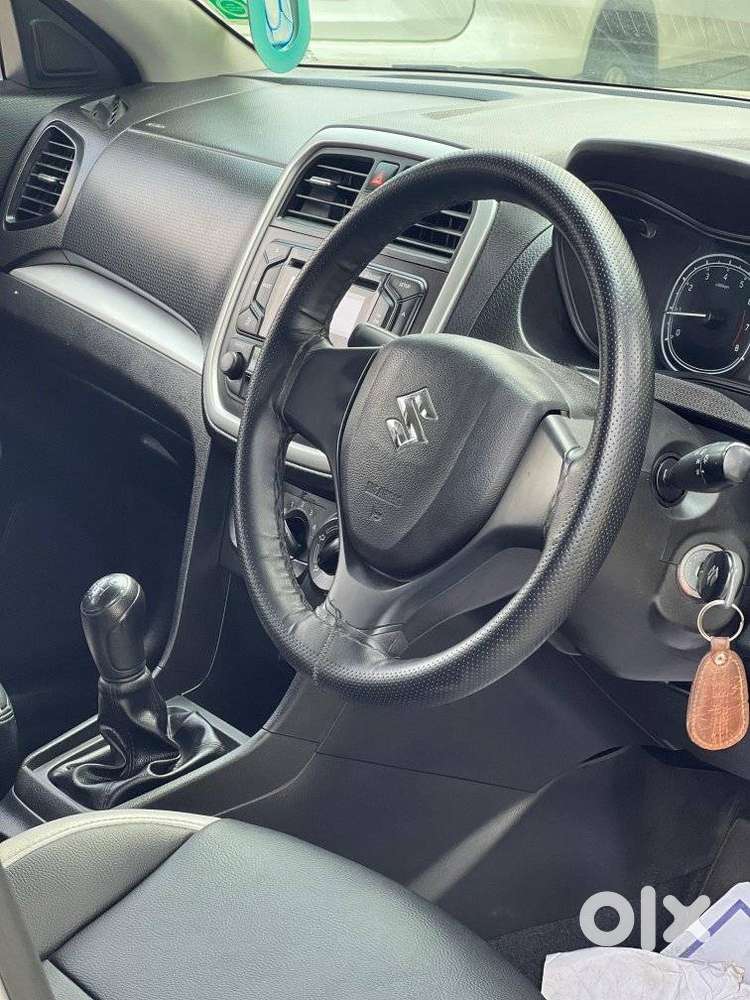 Maruti Suzuki Brezza 1.5 Vxi Smart Hybrid, 2021, Petrol