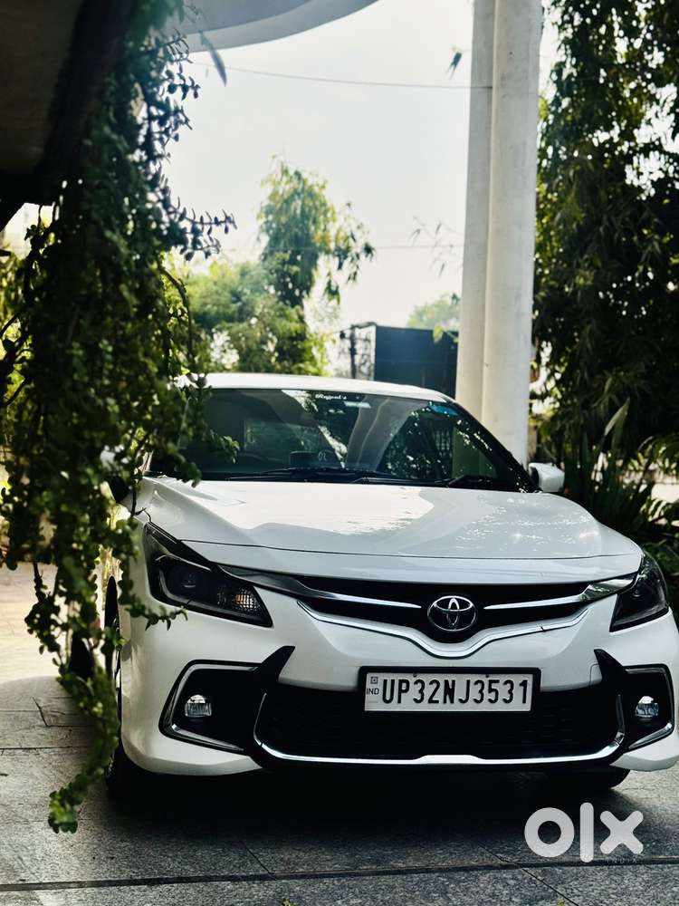 Toyota Glanza G Smart Hybrid, 2023, Petrol