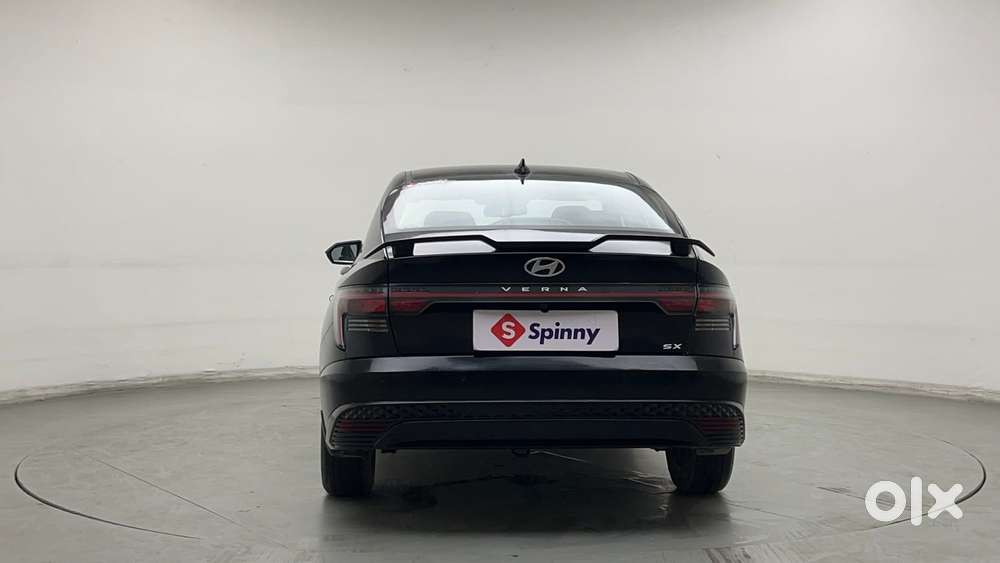 Hyundai Verna Sx 1.5 Petrol Ivt, 2025, Petrol