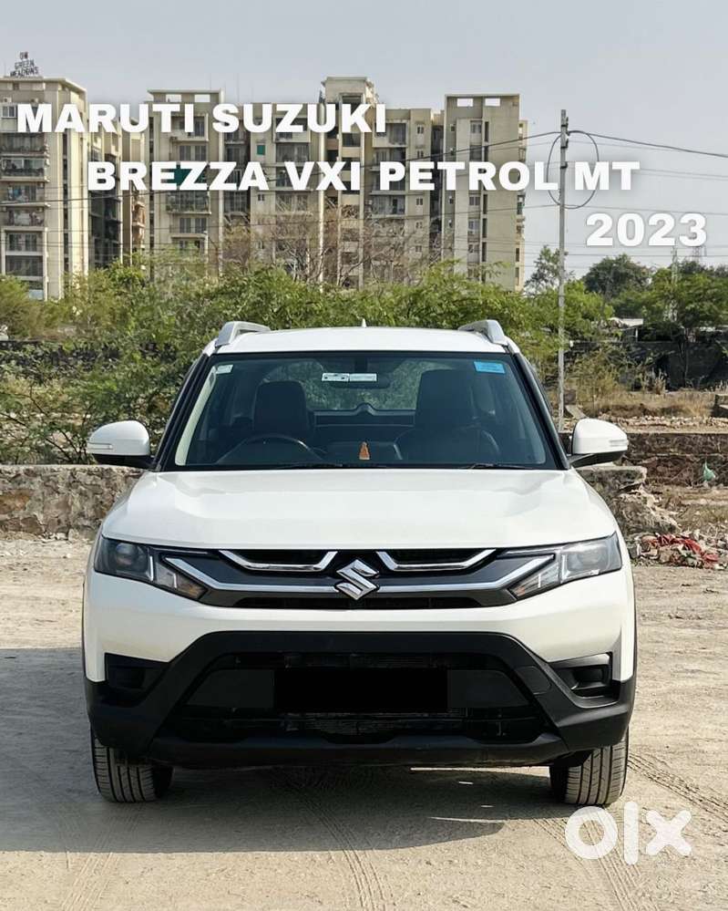 Maruti Suzuki Brezza 1.5 Vxi Smart Hybrid, 2023, Petrol