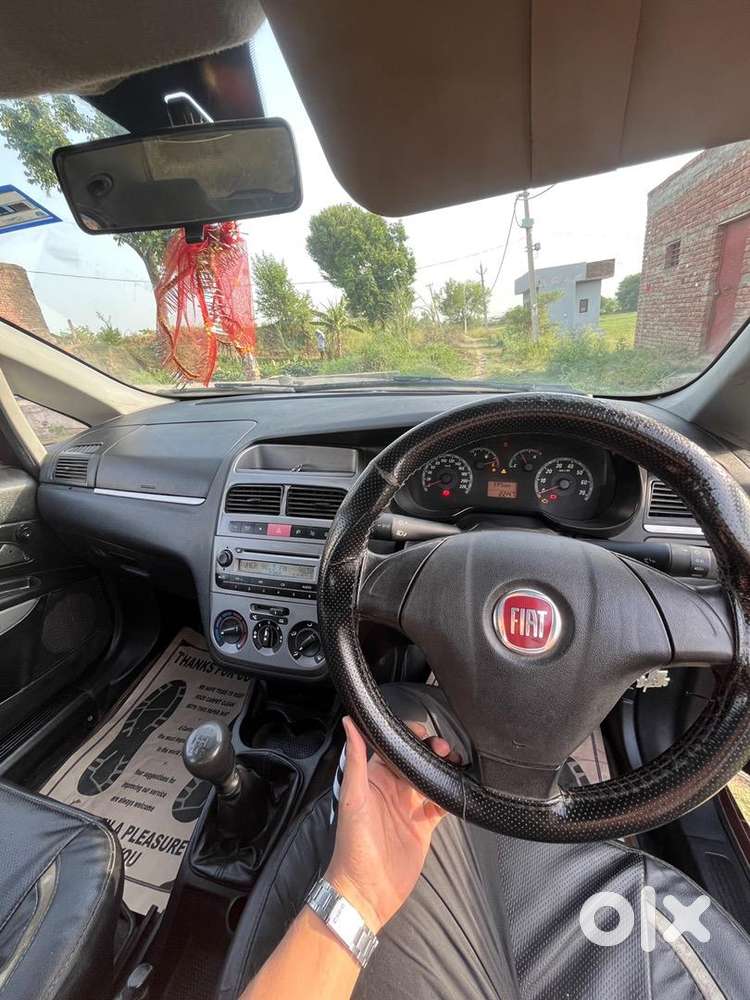 Fiat Punto Diesel 25kmpl Mileage