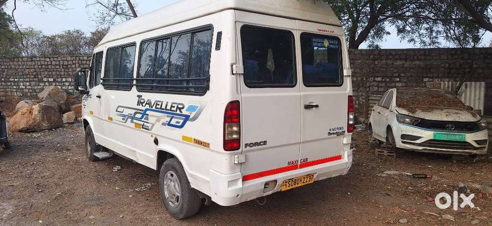 Force Motors Trax Cruiser 12 Str Ac, 2019, Petrol