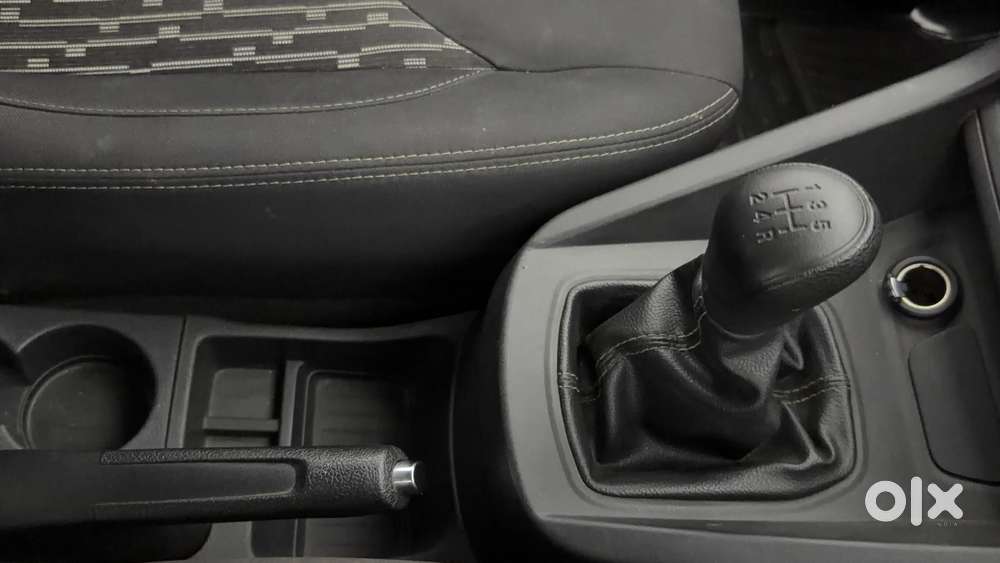 Ford Figo 2012-2015 Petrol Titanium, 2020, Petrol
