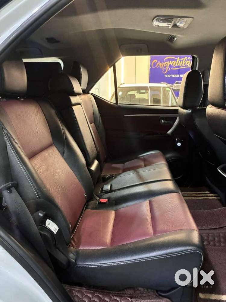 Toyota Fortuner Leader Edition (at), 2025, Diesel