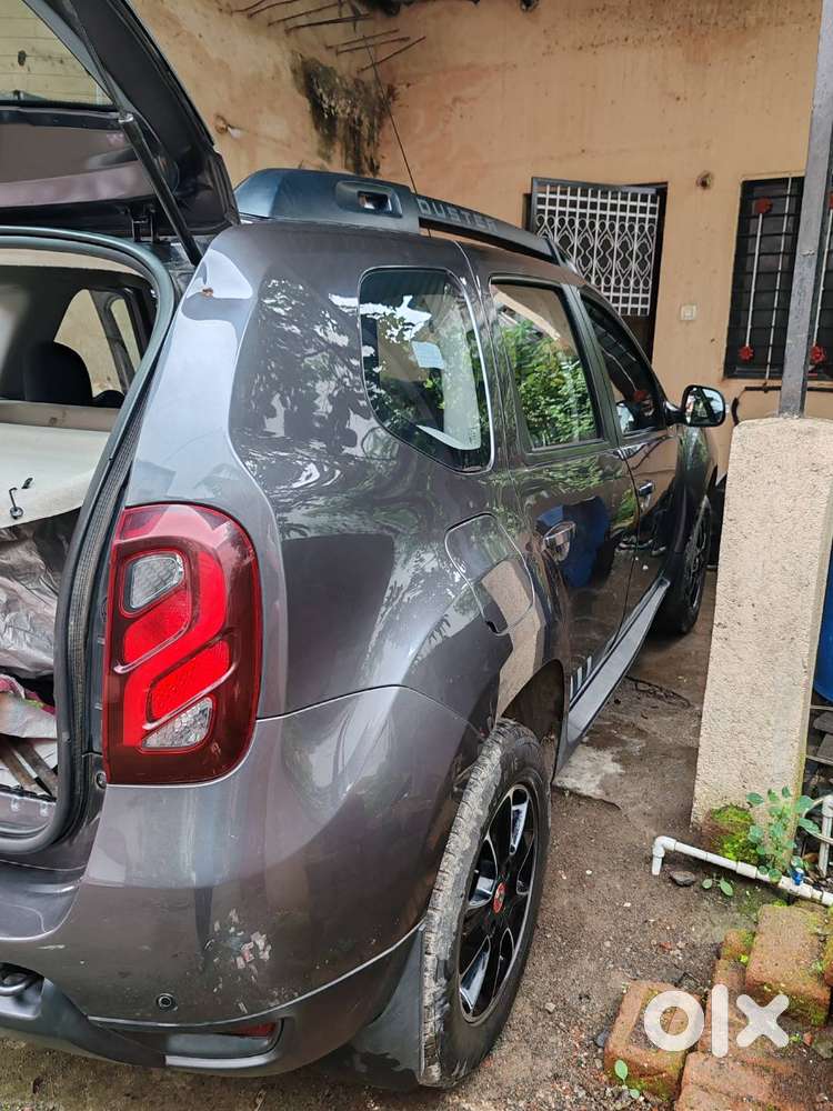 Renault Duster 1.5 Automatic Petrol In Mint Condition. Fixed Price