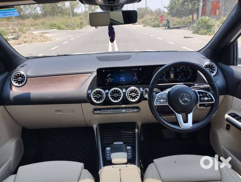 Mercedes-benz Gla 200, 2023, Petrol