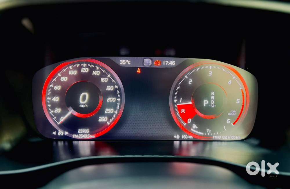 Volvo Xc40 D4 Awd Inscription, 2019, Diesel