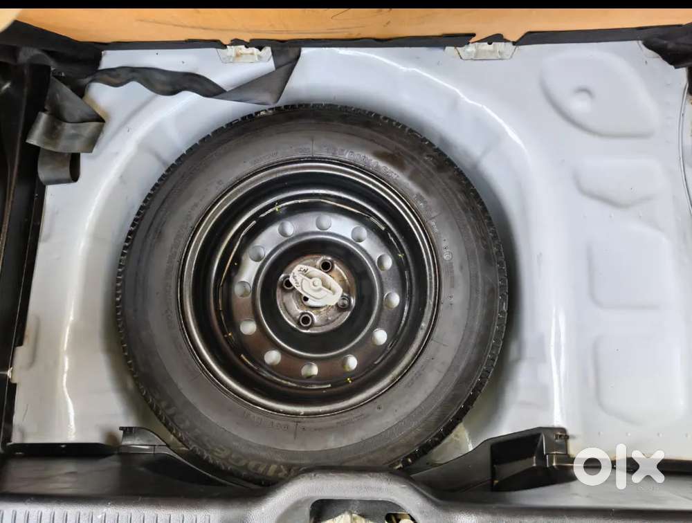 Maruti Suzuki Swift 2022 Petrol New Ac One Month Before