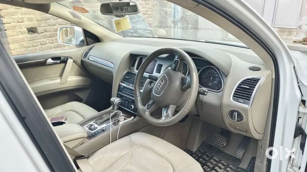 Audi Q7 2012 Diesel Well Maintained