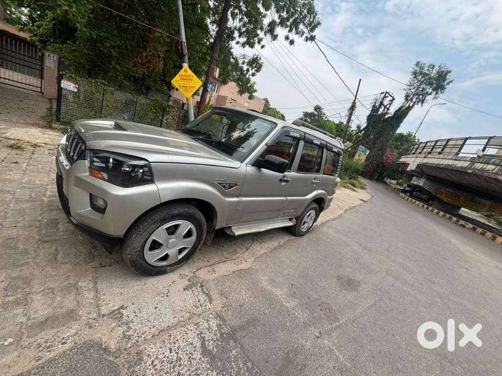 Mahindra Scorpio, 2017, Diesel
