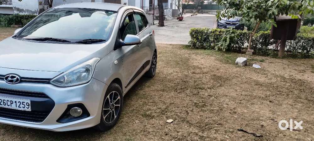 Cng I10 Grand Upgrade To I10 Grand Sportz Optional.