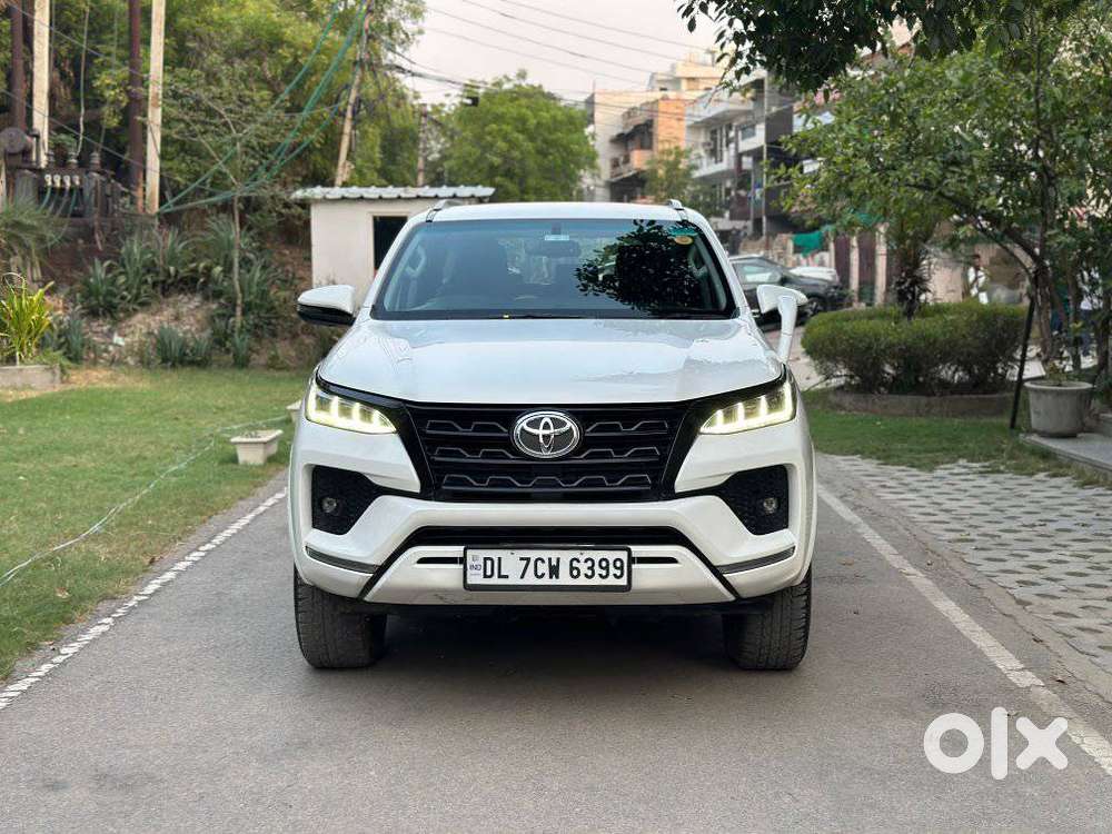 Toyota Fortuner 4x2 At 2.7 Petrol, 2024, Petrol