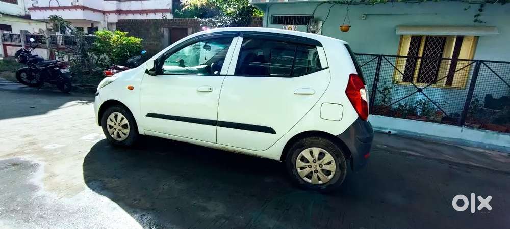 Hyundai I10 2011 Petrol Well Maintained