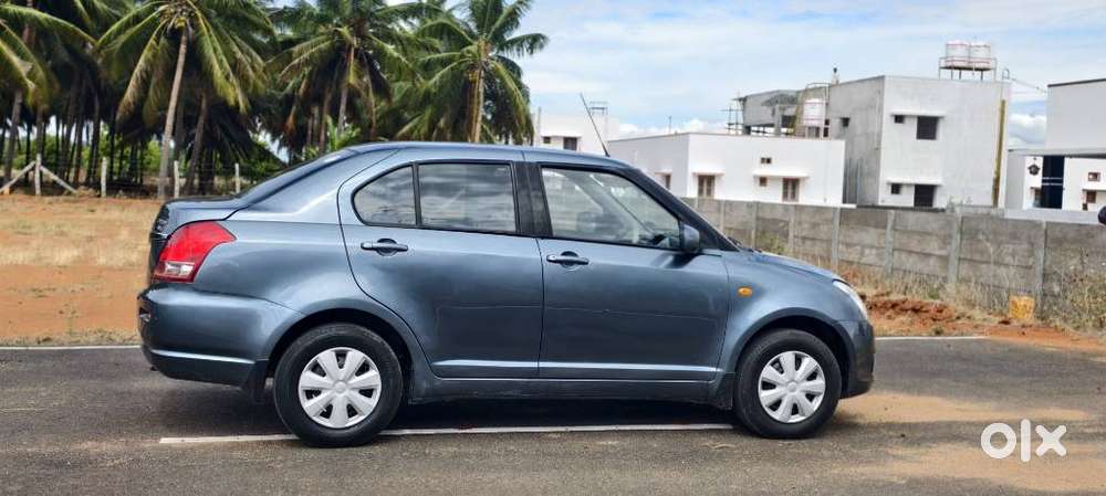 Maruti Suzuki Swift Dzire Vxi, 2009, Petrol