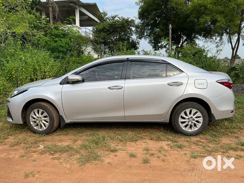 Toyota Corolla Altis Petrol Well Maintained