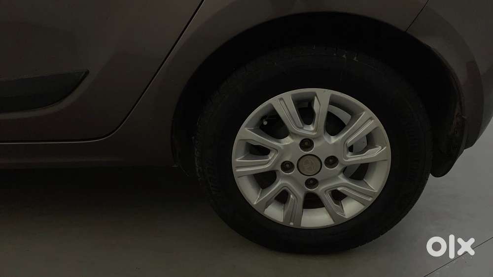 Tata Tiago Xz, 2018, Petrol