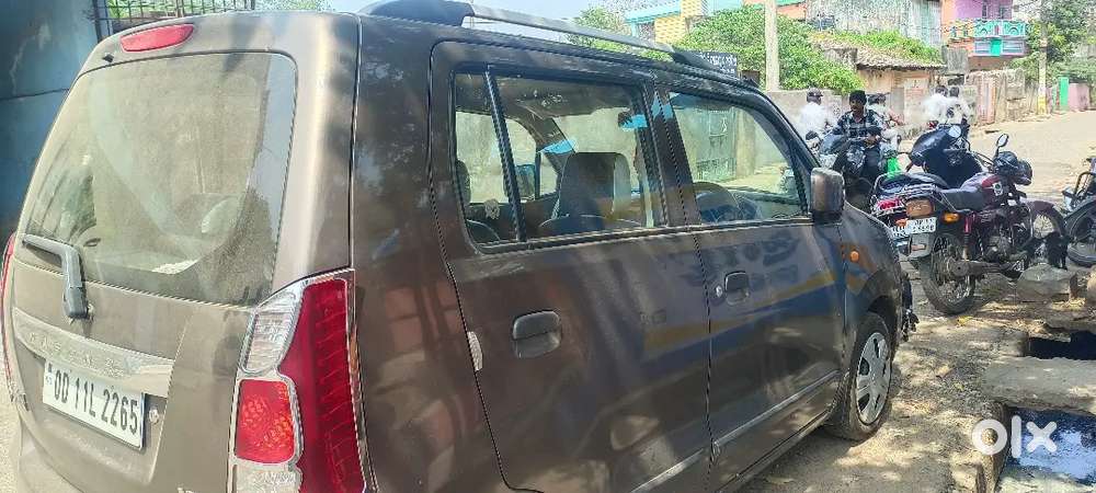 Maruti Suzuki Wagon R Flex Fuel 2017 Petrol Well Maintained