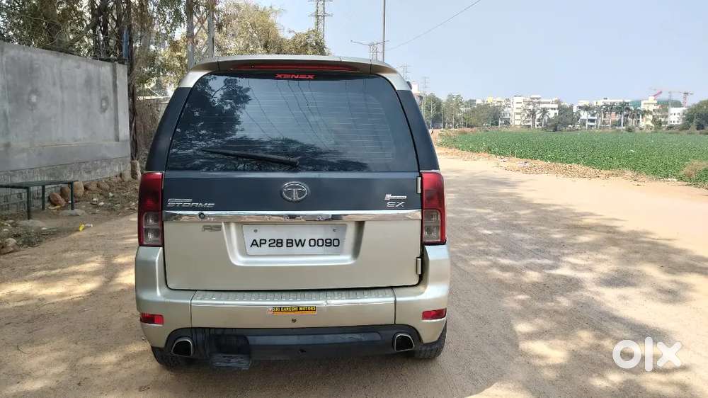 Tata Safari Storme 2013 Diesel Manual Car Perfect Condition