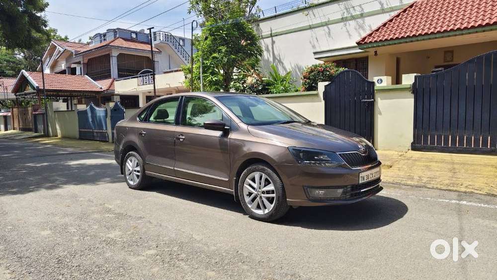 Skoda Rapid 1.0 Style At, 2020, Petrol