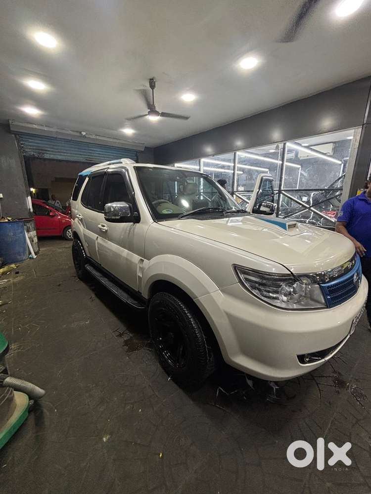 Tata Safari Storme 2014