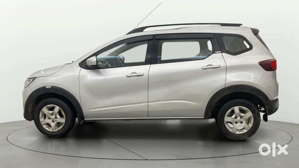 Renault Triber Rxz, 2019, Petrol