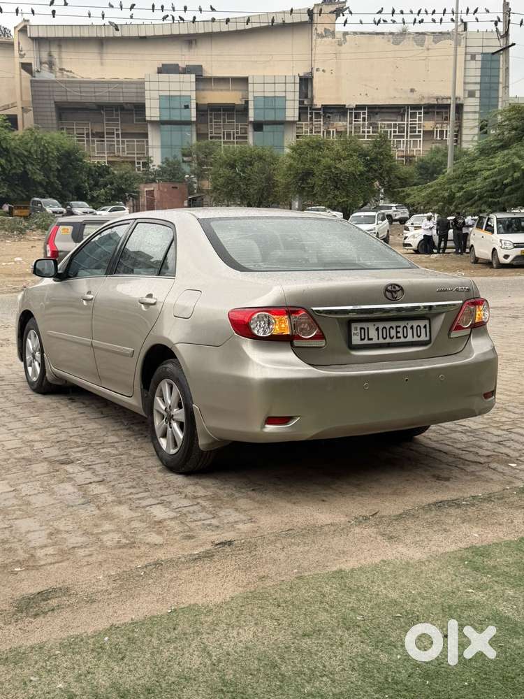 Toyota Corolla Altis, 2011, Petrol