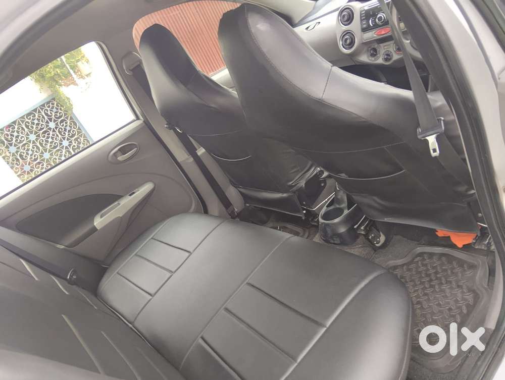 Toyota Etios 2010-2012 G, 2011, Petrol