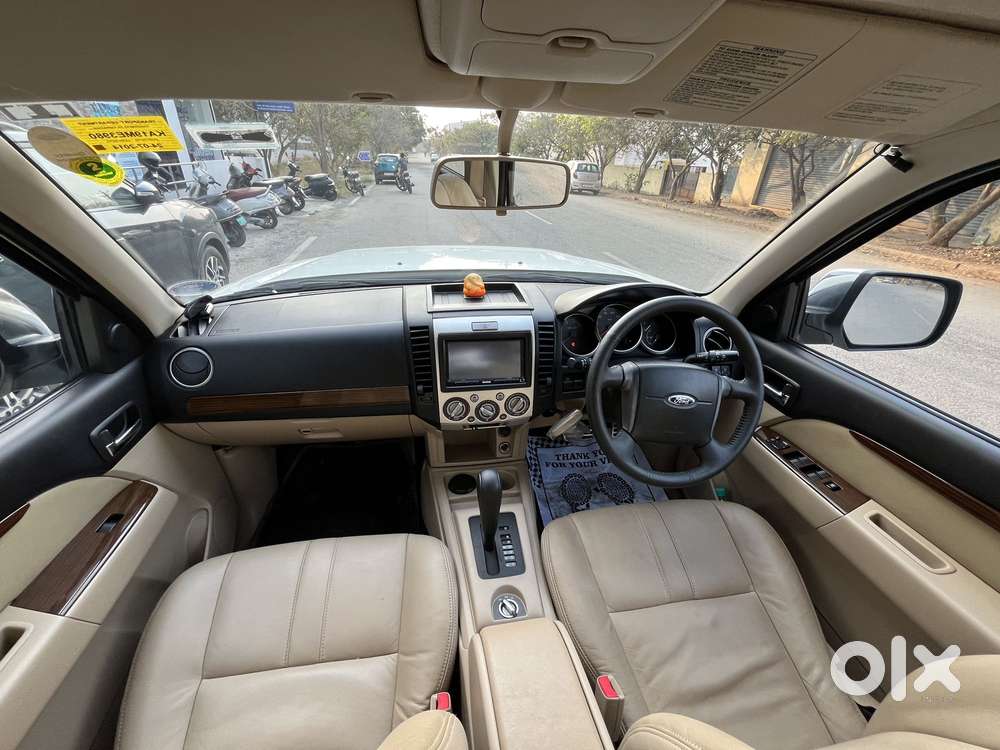 Ford Endeavour 3.2 Titanium At 4x4, 2014, Diesel