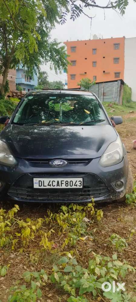 Ford Figo Petrol Exi 2012