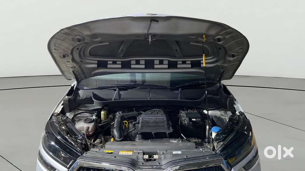 Skoda Kushaq 1.0 Tsi Style, 2022, Petrol
