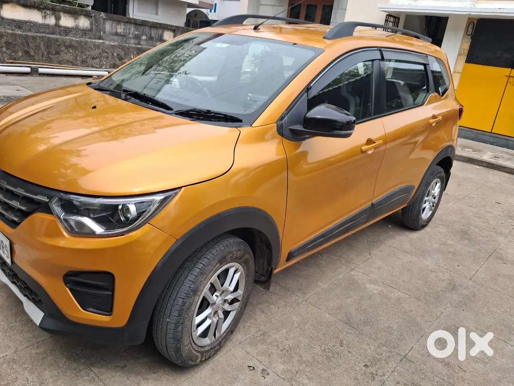 Renault Triber Rxt Amt 2023