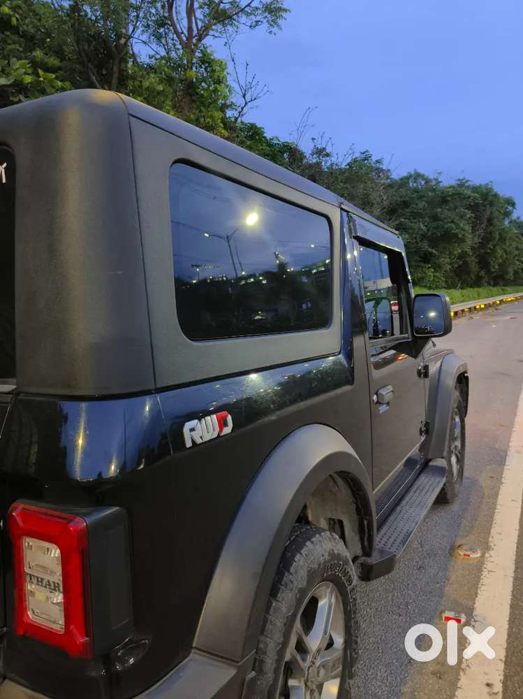 Thar - Mt - Rwd - Diesel - Hard Top 2024 Modal