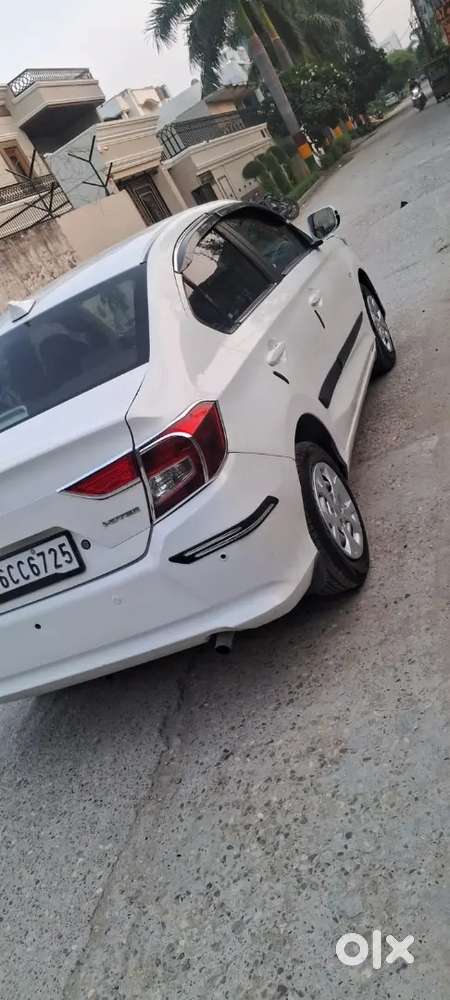 Honda Amaze 1.5 E 2019