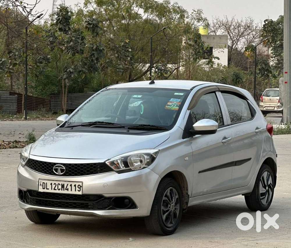 Tata Tiago 1.2 Revotron Xt (o), 2017, Petrol