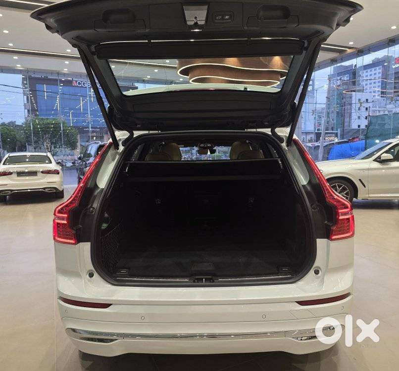 Volvo Xc60 2.0 B5 Ultimate, 2024, Petrol