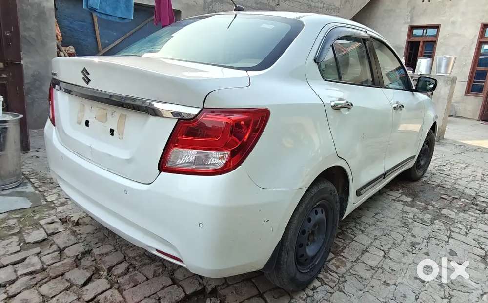 Maruti Suzuki Dzire 2022 Cng & Hybrids 170000 Km Driven (hr62 )