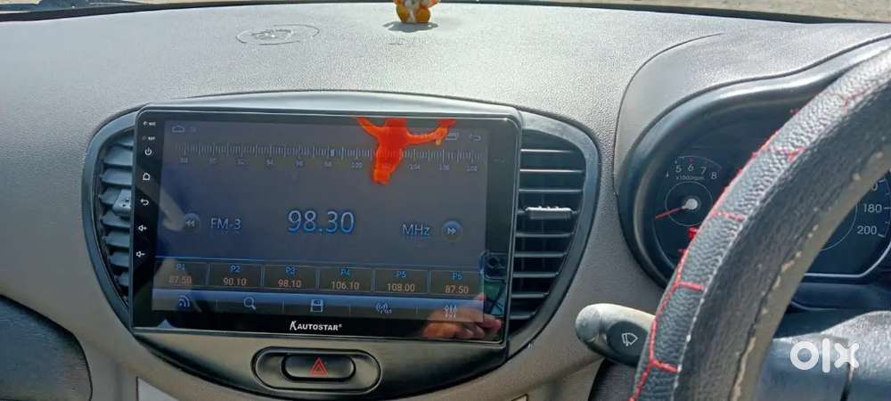 Touch Screen Player Reverse Camera Well Maintained Car