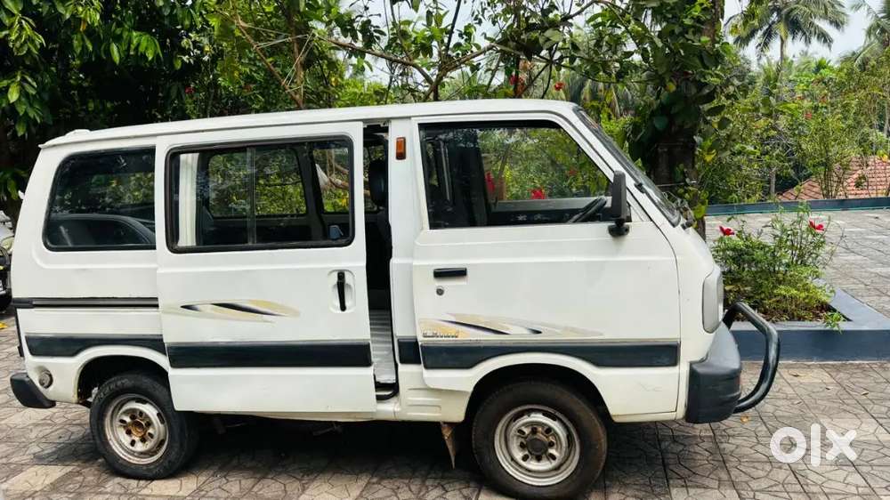 Maruti Suzuki Omni 2002 Petrol