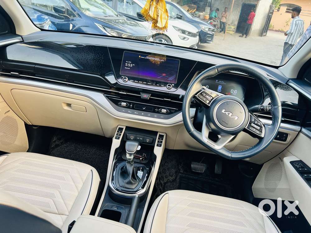 Kia Carens 1.5 Luxury Plus Diesel At 7 Str, 2022, Diesel