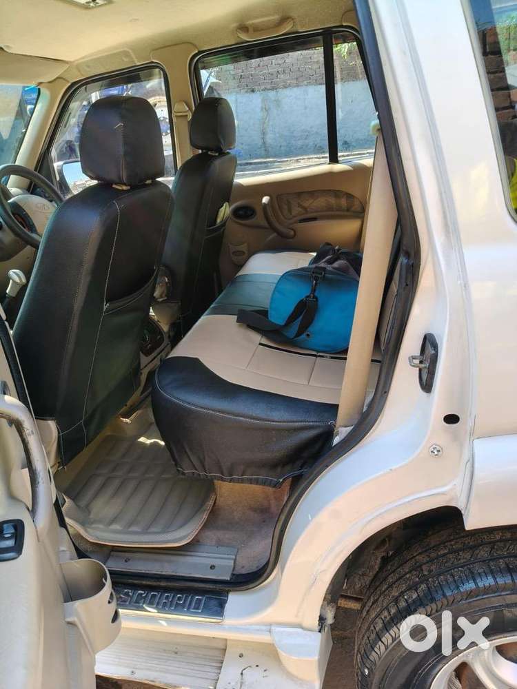 Mahindra Diesel Car 2011