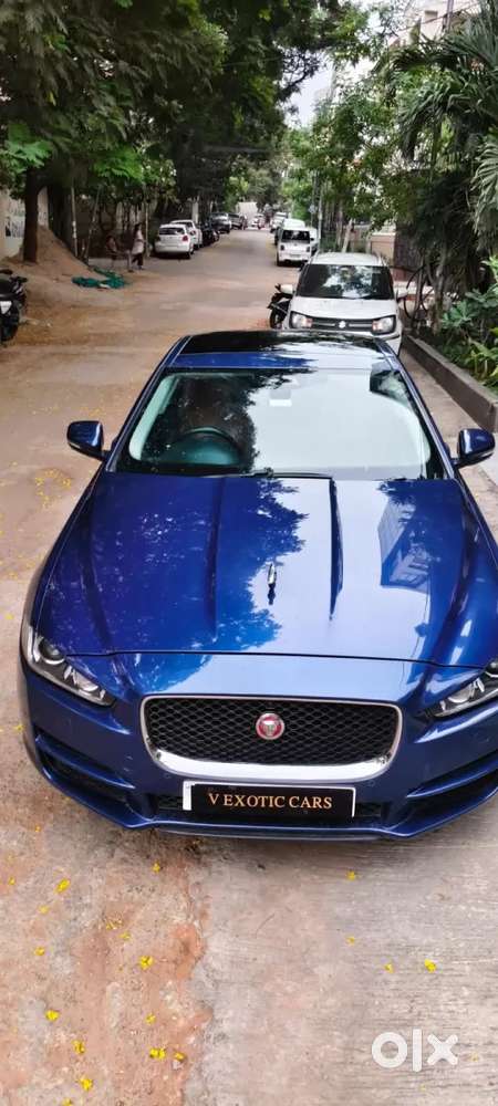 Jaguar Xe Prestige, 2016, Petrol