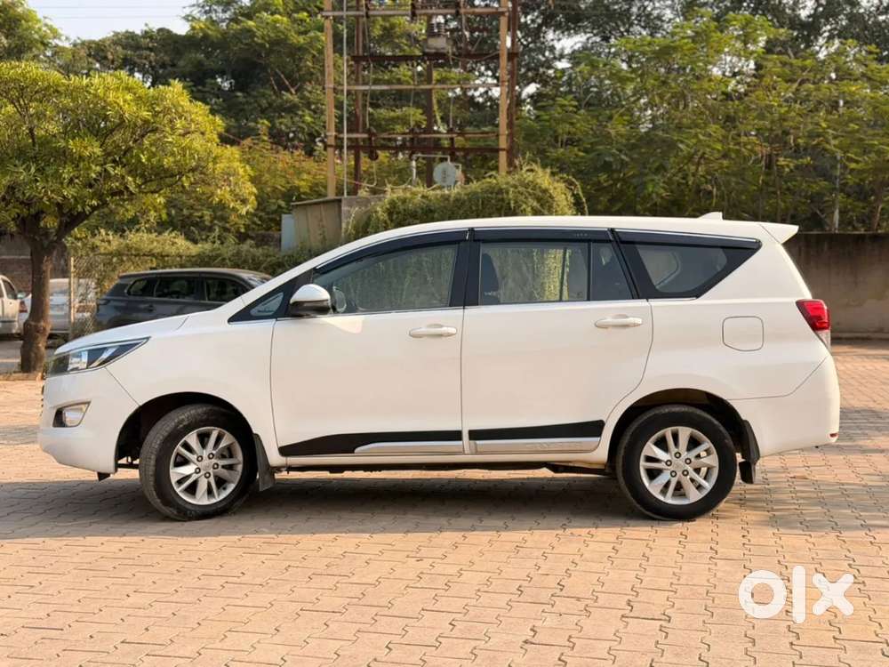 Toyota Innova Crysta [2020-ongoing] 2.4 Gx 7 Str, 2020, Diesel