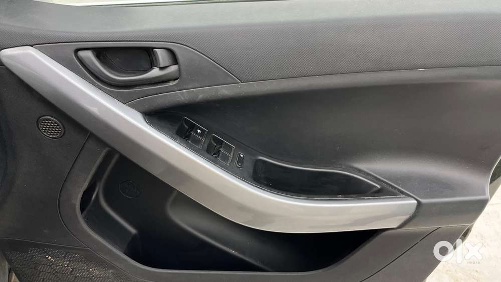 Tata Nexon 1.2 Revotron Xm, 2020, Petrol