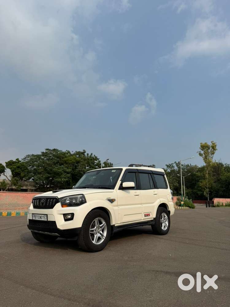 Mahindra Scorpio Diesel Manual 2015