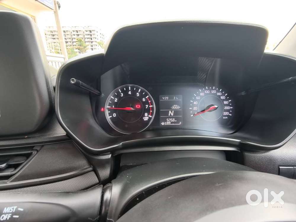 Selling My Maruti Suzuki Swift Vxi (o) Amt Petrol